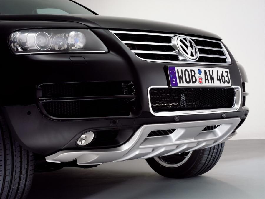  Volkswagen Touareg V6 TDi King Kong 2005 года  (фото 7 из 7)